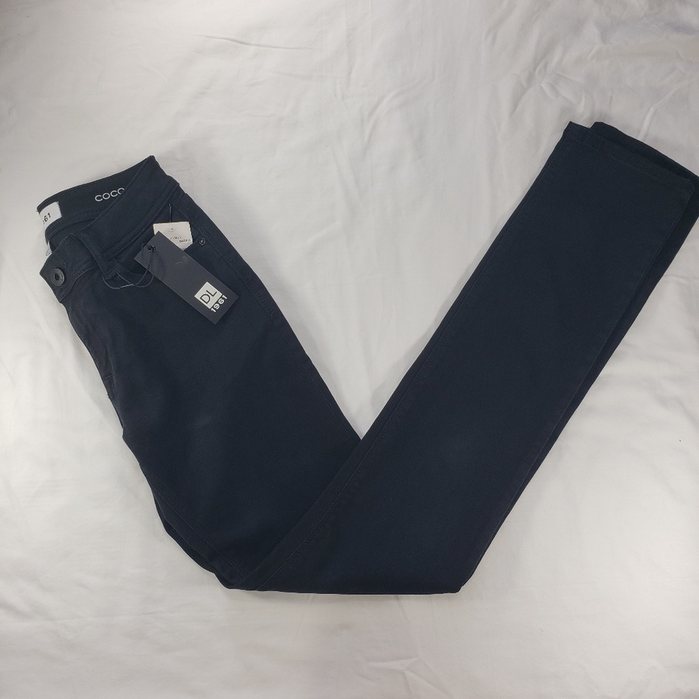 DL1961 Coco Curvy Straight Black Jeans Dagger NWT